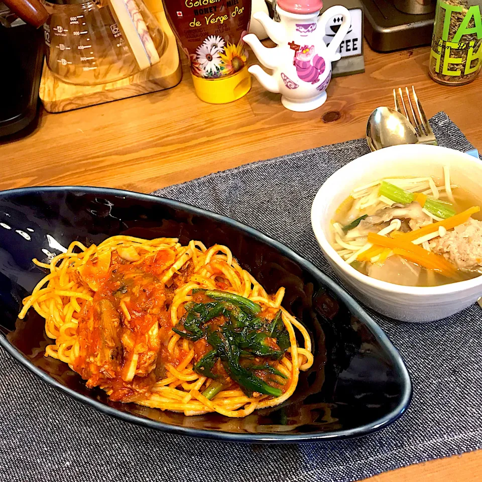 鯖缶まるごとトマトパスタ、鶏団子の野菜スープ|まぁちゃんさん