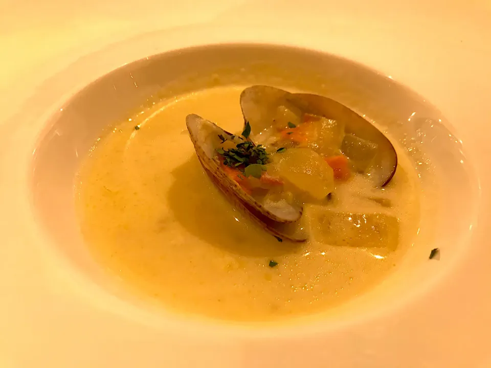 Snapdishの料理写真:Clam soupe|Sky Blueさん