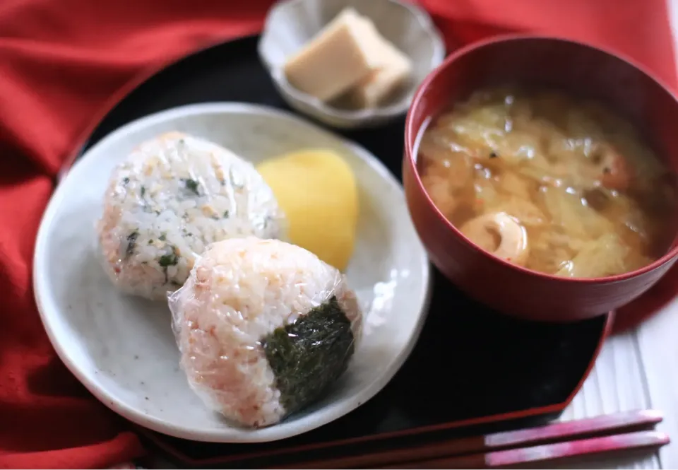 ごちそうおにぎりの朝ごはんプレート|ゆいか＊さくママさん