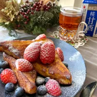 Snapdishの料理写真:麹甘酒を使ったフレンチトースト🎄|まあさん