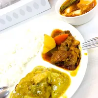 Snapdishの料理写真:シニガンスープ、チキンカレー、フィリピン式豚バラ煮込み|ryukeiさん