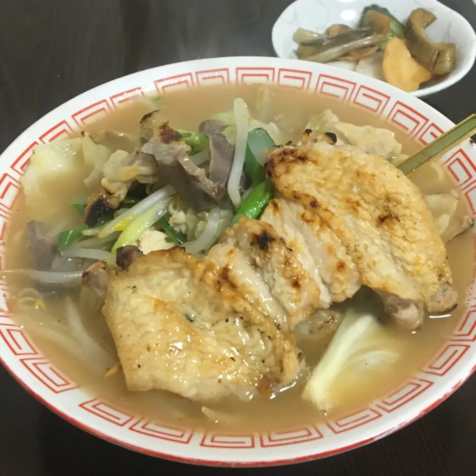 晩ごはん⭐️⭐️⭐️                                             焼鳥ラーメン🍜|ぽんたさん