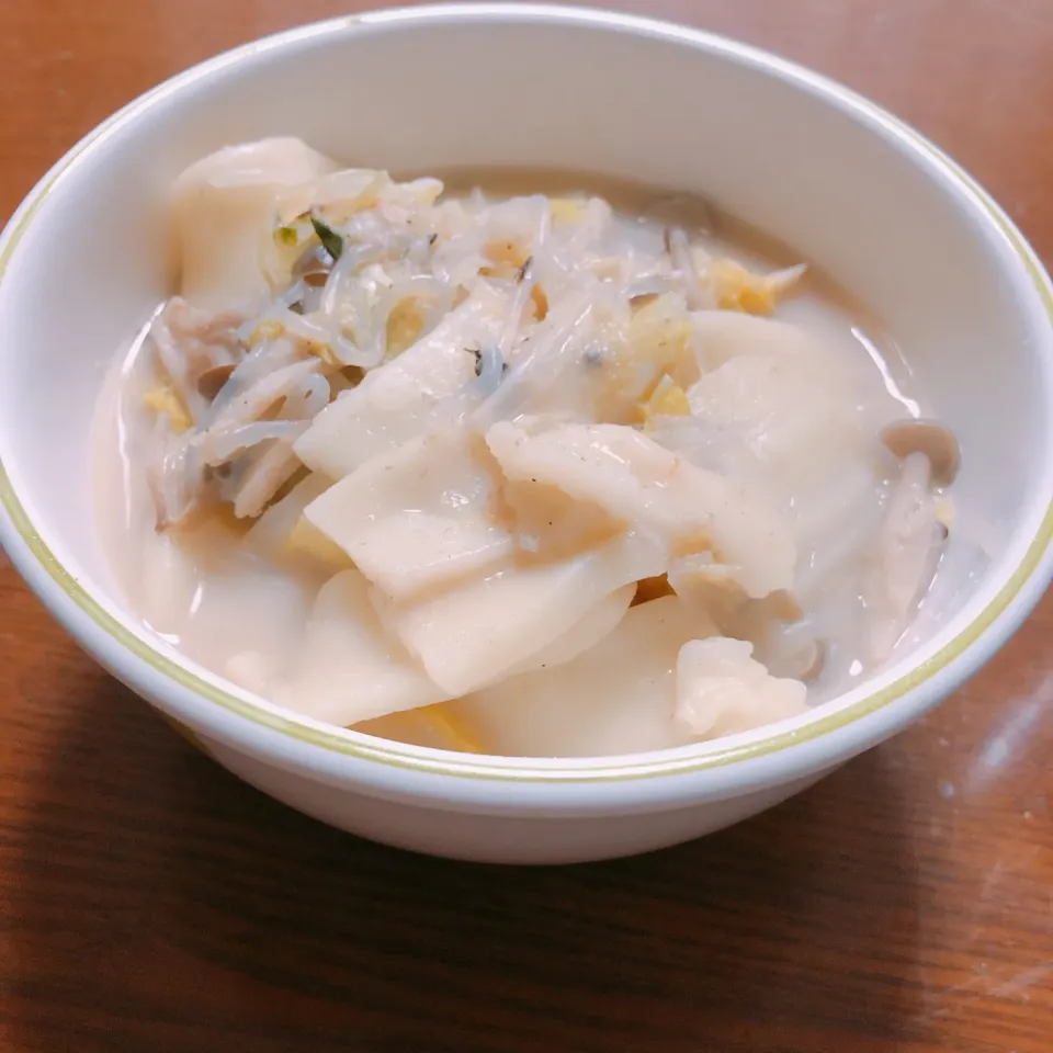 Snapdishの料理写真:ごま豆乳うどん|みぃさん