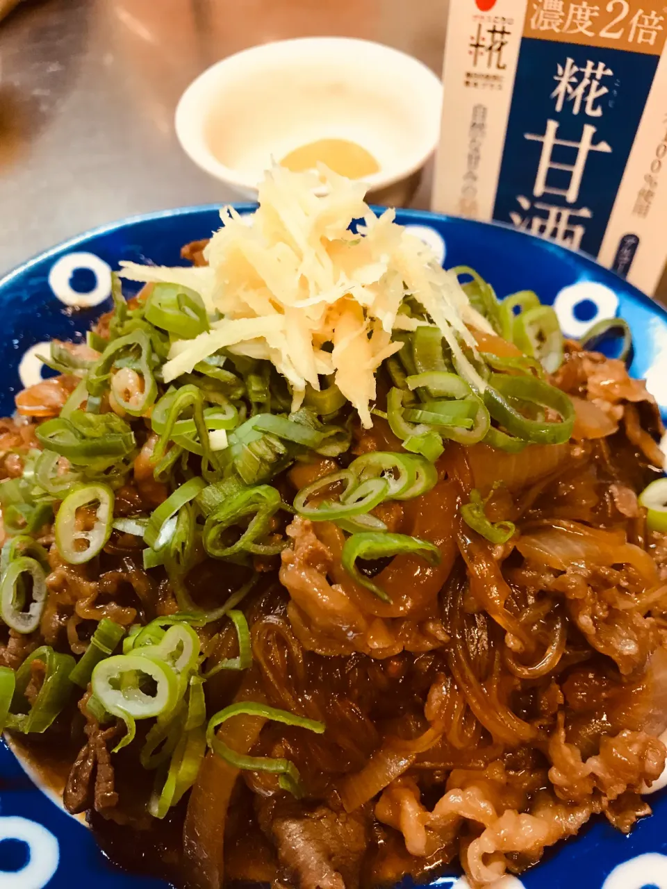 調味料は醤油と甘酒だけ！牛肉のコクうま絶品煮込み♪|なつひさん