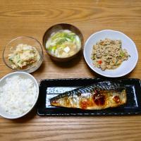 『甘酒入り雪豆腐とポテサラ、お味噌汁』