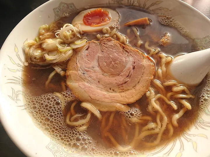 ラーメン康家の「煮干しラーメン(中)」|大宮 輝久さん