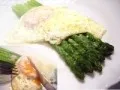 アスパラガスと目玉焼きは相性抜群！ビスマルク風レシピ #AllAbout|All About 料理レシピさん