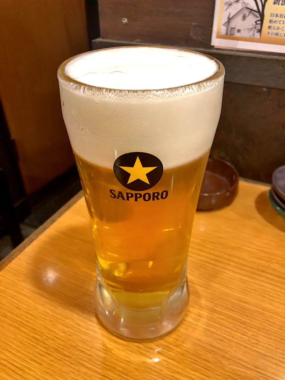 Snapdishの料理写真:サッポロ生ビール 黒ラベル〈樽生〉|T. Wonderさん