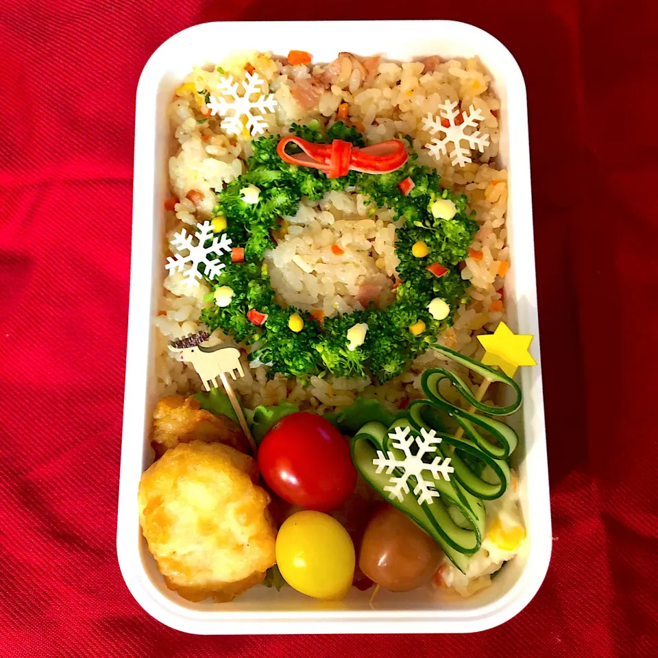 チャーハンでクリスマス弁当🎄|emichococo625さん