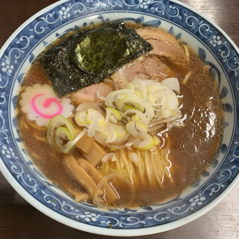 麺家はやしで醤油らーめん食べてきたよ🍜|NOMU'S キッチン🍳さん