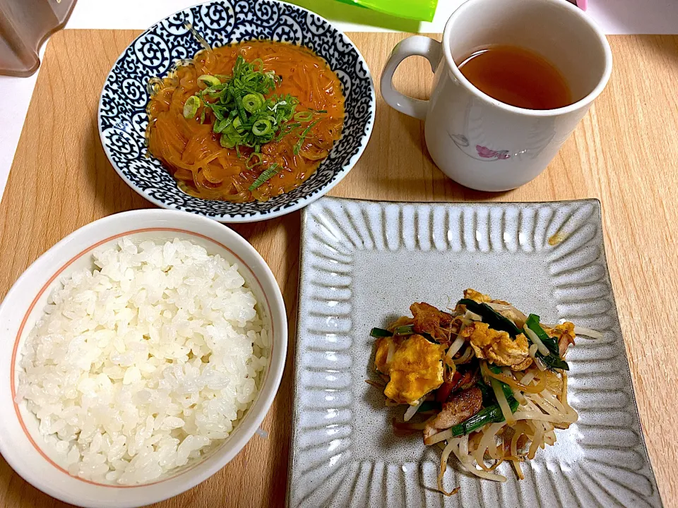 ニラ炒め、麻婆春雨|tomn720さん