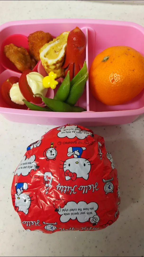 Snapdishの料理写真:娘ちゃん弁当19/12/12|meguminさん