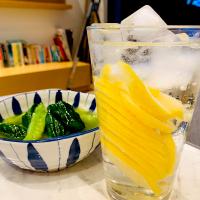 たたききゅうりの漬物🥒とレモンサワー🍋