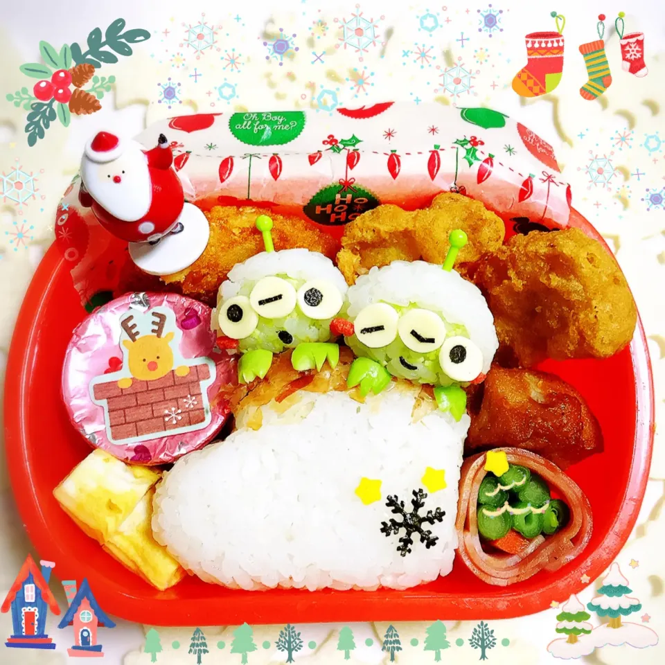 Snapdishの料理写真:リトルグリーンメン  クリスマスキャラ弁|向日葵♡桜さん