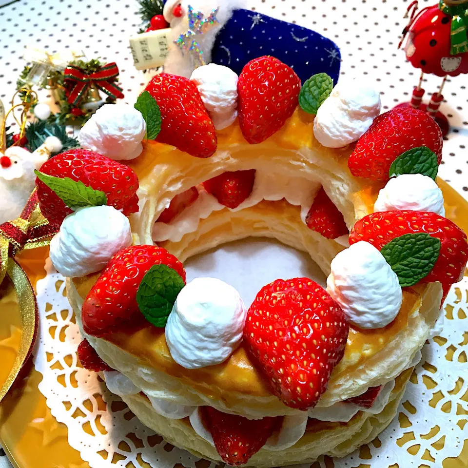 いちごのリースパイ🍓🥧🎄🎅✴︎。✴︎。|mou mouさん