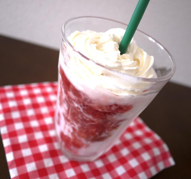 ストロベリーフラペチーノの作り方 スタバ風ドリンク再現レシピallabout All About 料理レシピ Snapdish スナップディッシュ Id Sagsga