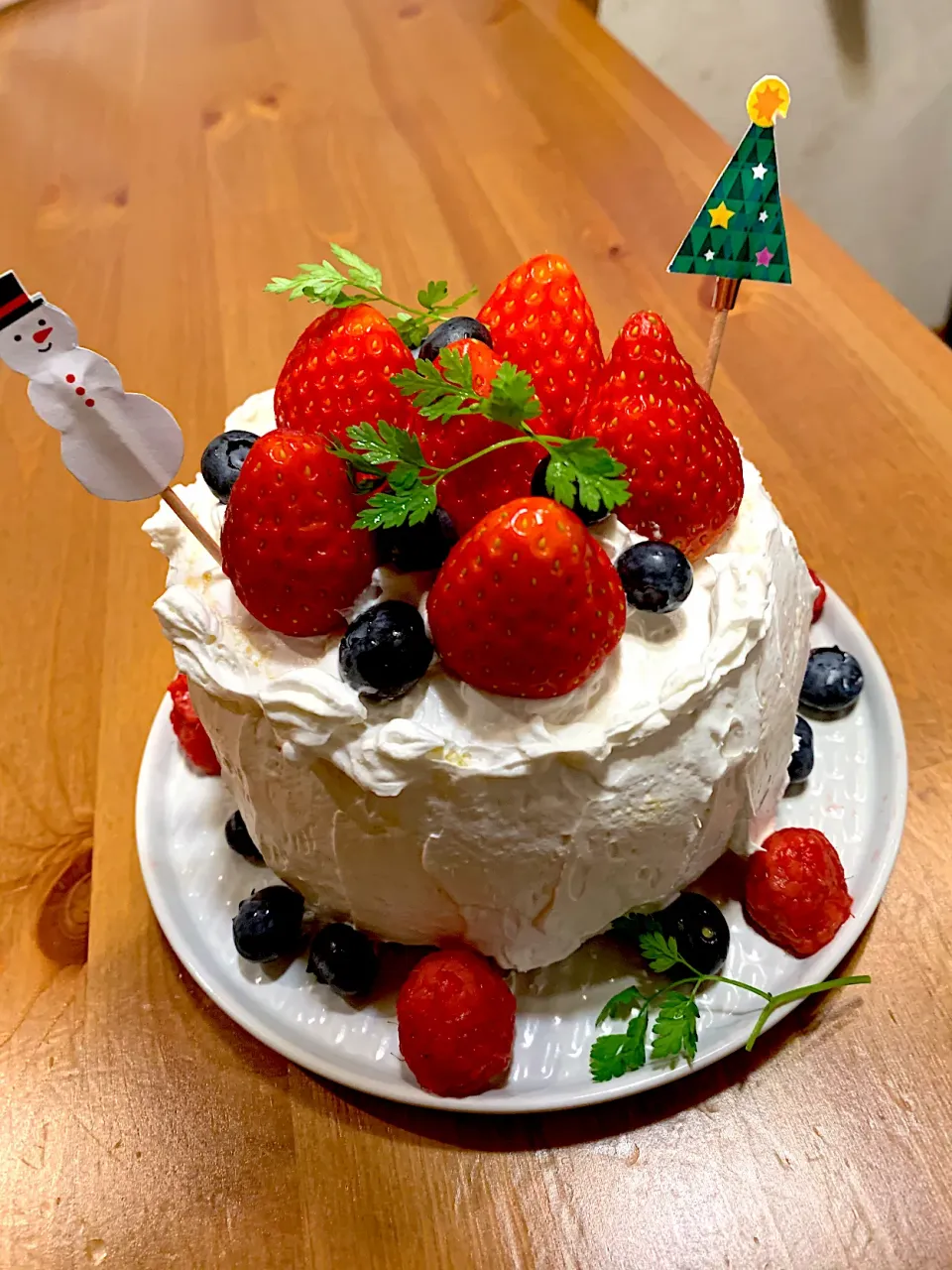 Snapdishの料理写真:クリスマスケーキ🎂|kaorinさん