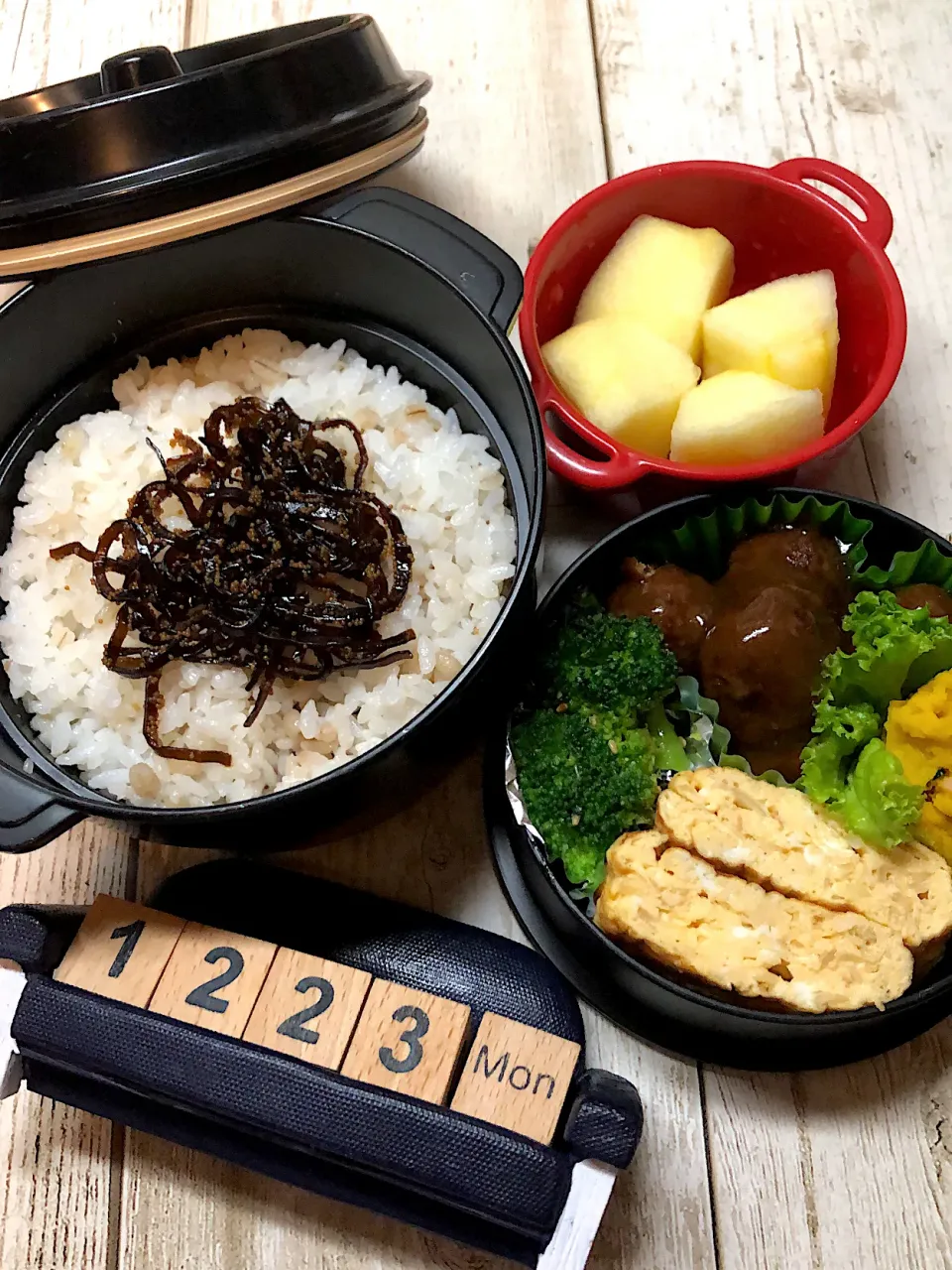 Snapdishの料理写真:今学期最後のお弁当☆ 12/23#中学男子弁当|yu-co☆さん