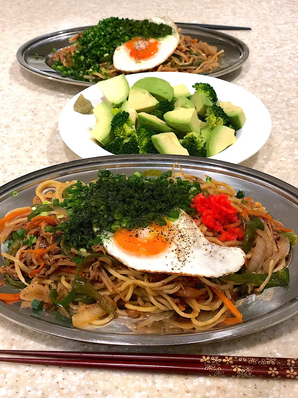 焼きそば！グリーンサラダ🥗！|Mayumiさん