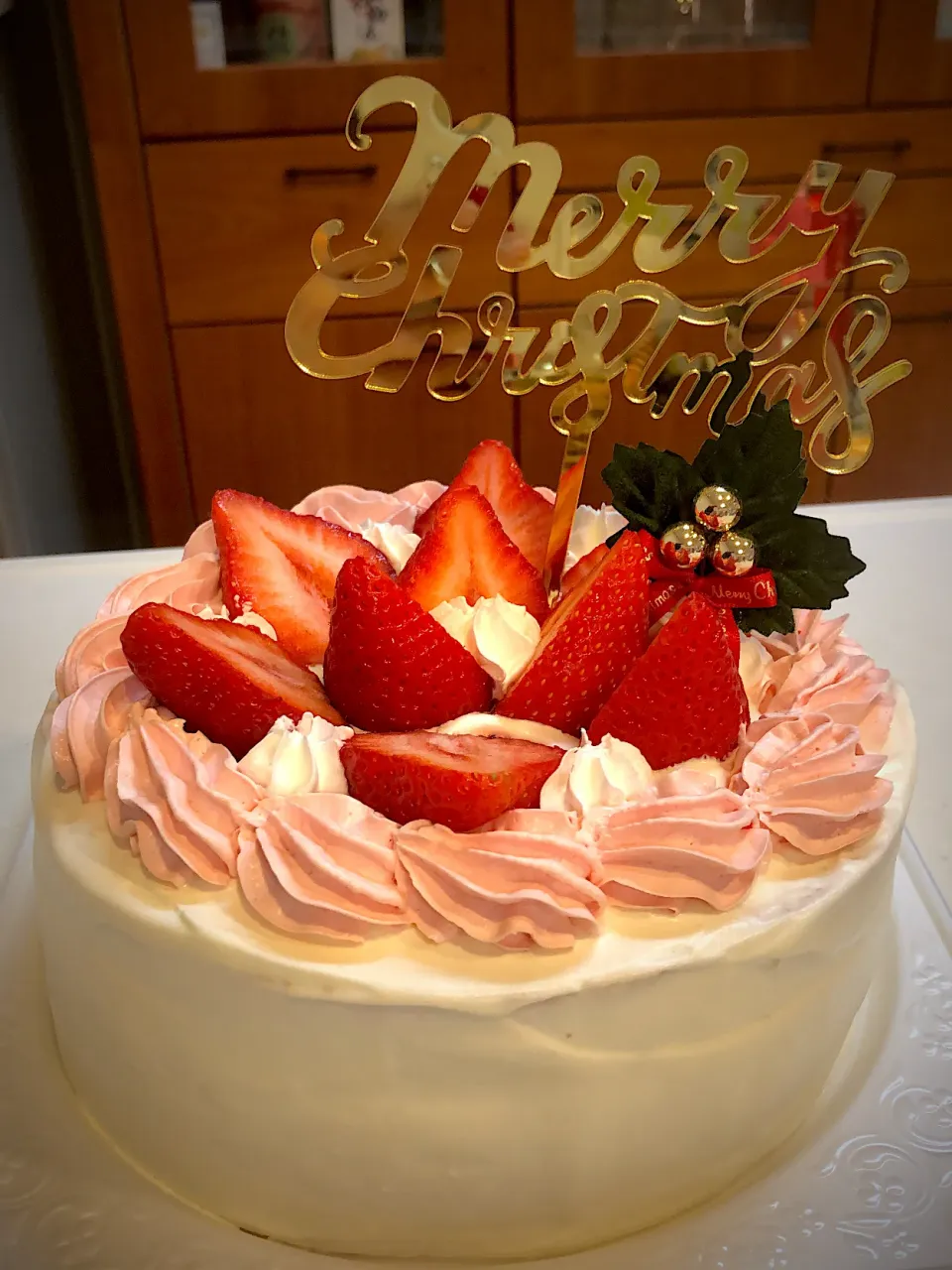 あまおういっぱいの🍓Xmasケーキ🎂|しおんさん