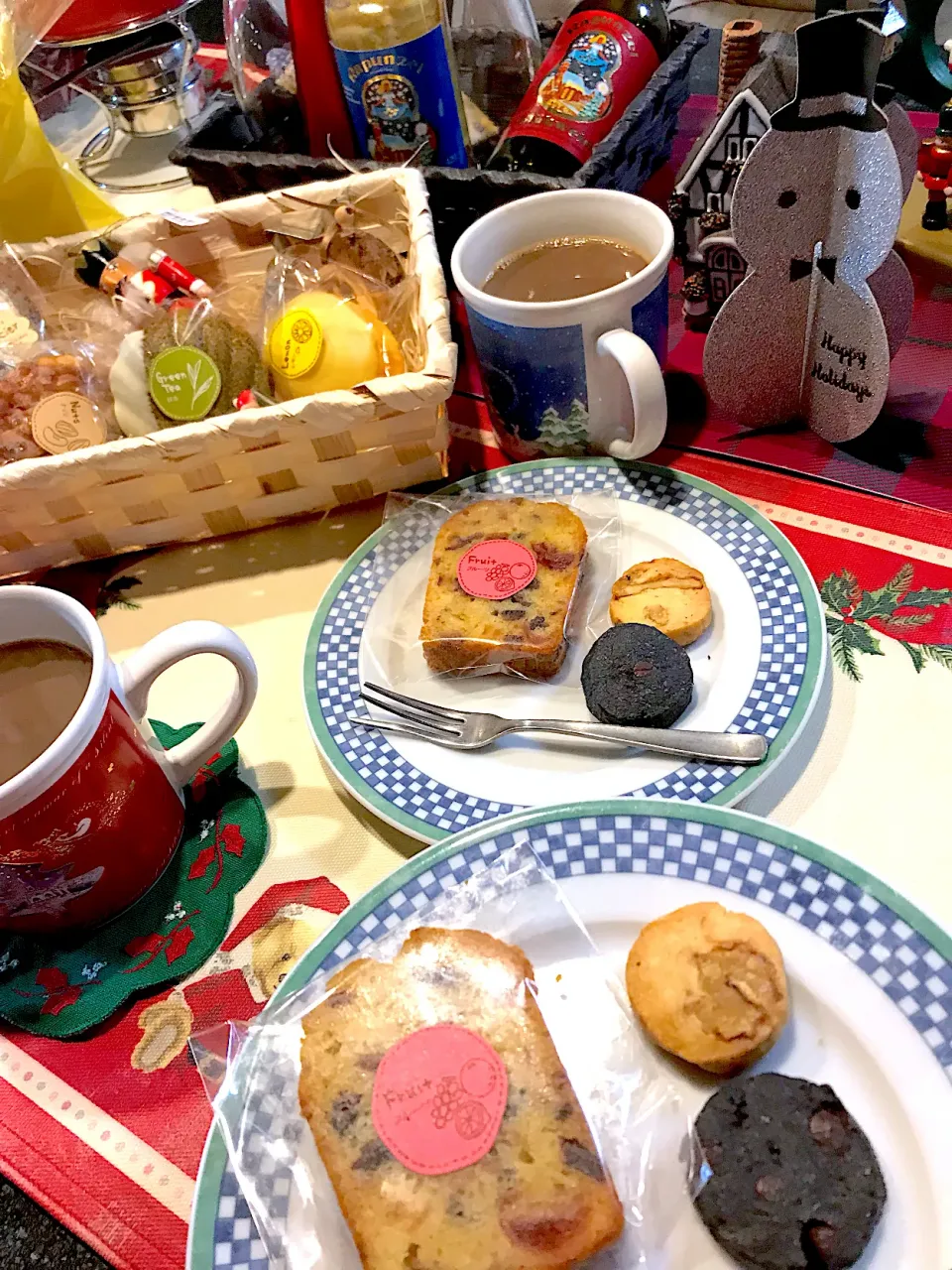 Snapdishの料理写真:gontaさんセレクトクッキー🍪でおやつ|シュトママさん