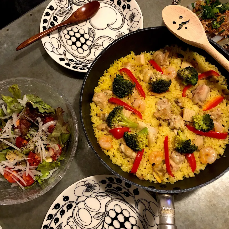 フライパンパエリア🥘で簡単晩ごはん|nao子さん