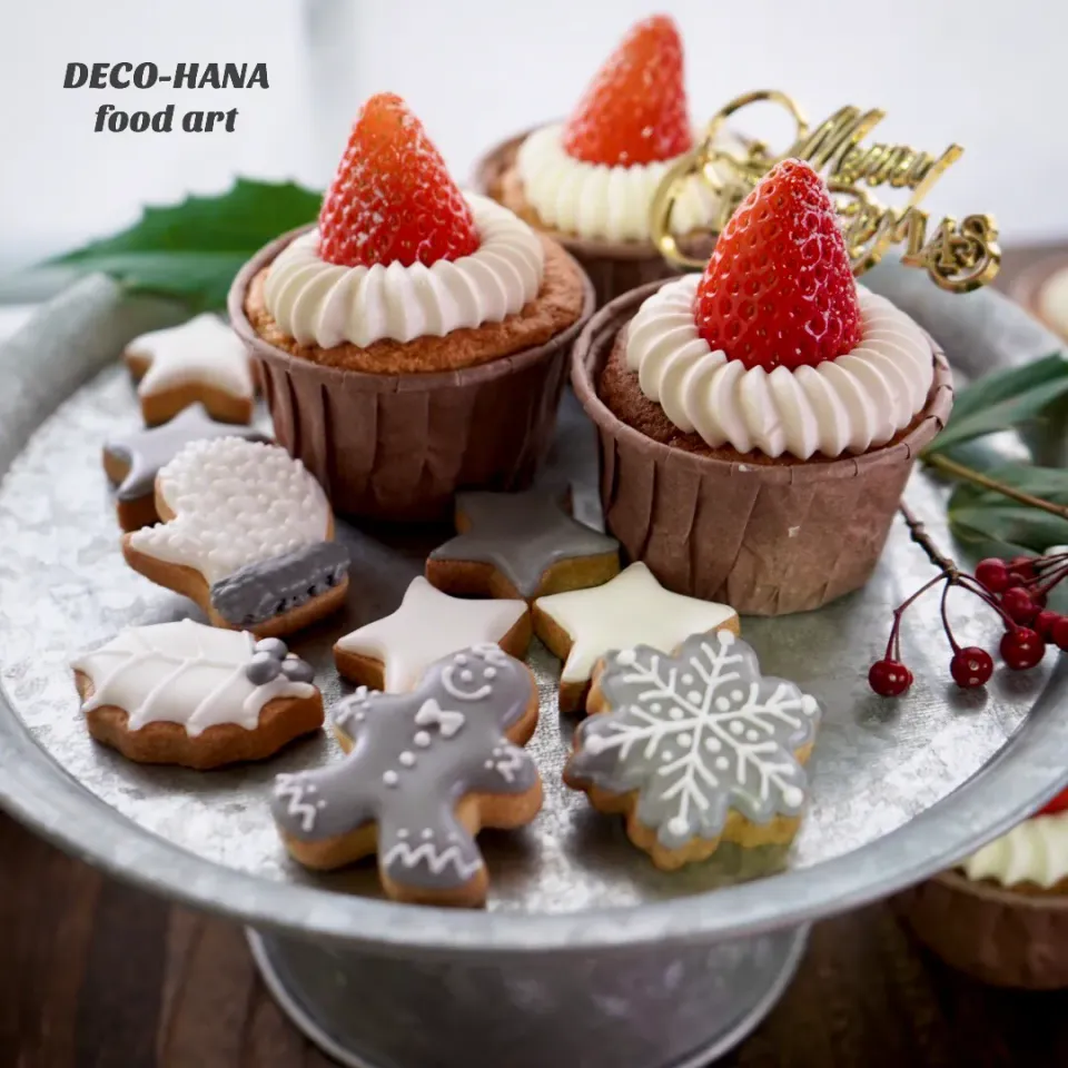 カップシフォンのクリスマスケーキ2019|さとみ (satomi_foodart)さん