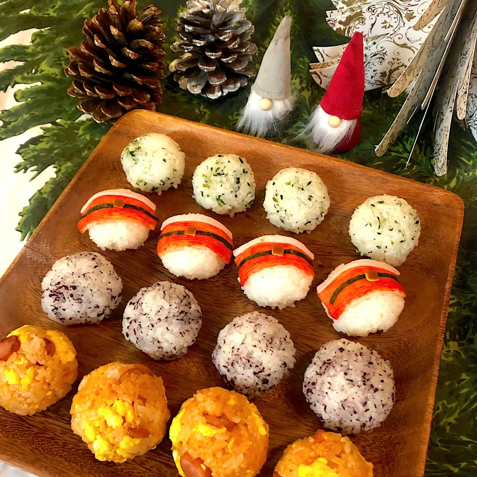 クリスマスご飯おにぎり|emichococo625さん