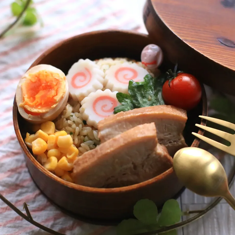 炒飯&焼豚のっけ弁当|ゆいか＊さくママさん