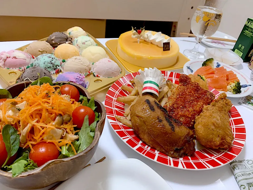 Snapdishの料理写真:おうちクリスマス🎄2019  りさこさんの料理 にんじんサラダ🥕|りさこさん