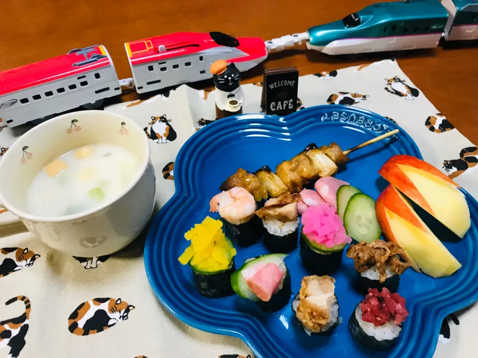 Snapdishの料理写真:しゅん君の朝ご飯♪|バシュランさん