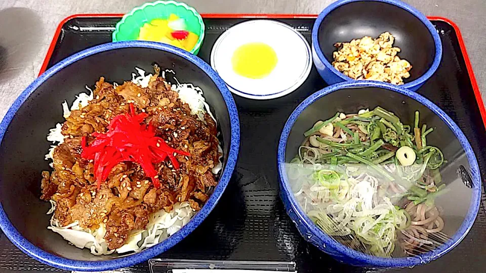 牛カルビ丼＆山菜そばセット|nyama1さん