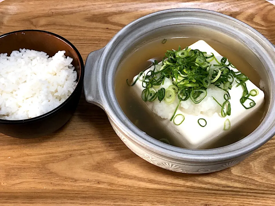 焼きあごだし鍋つゆの素で簡単湯豆腐|まぁたんさん