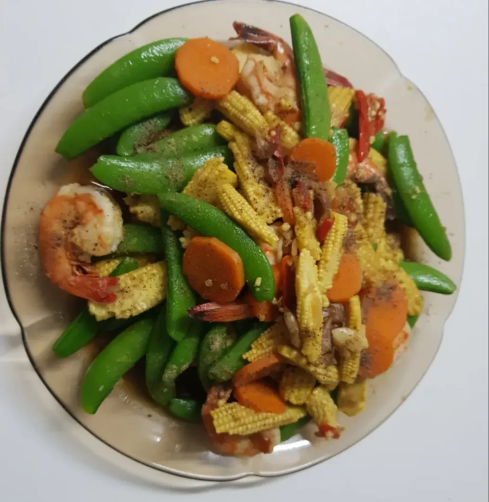 Snapdishの料理写真:stir fry mixed vegetables with shrimps|patcookingfeverパットさん