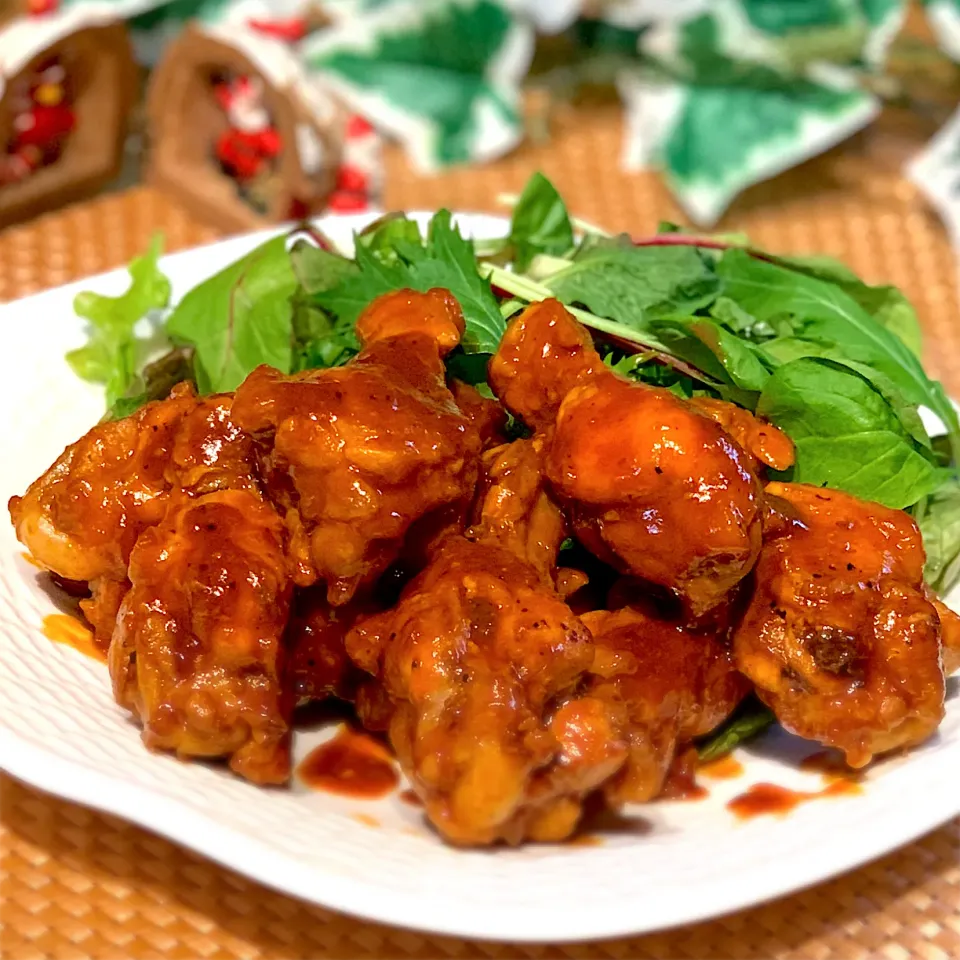 リピリピ😆あゆ♡の料理 鶏手羽元のBBQソース煮♪|あゆさん