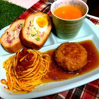 海老のビスクスープ　　スタッフドバケット　　和風ハンバーグ　　ミートソースパスタ