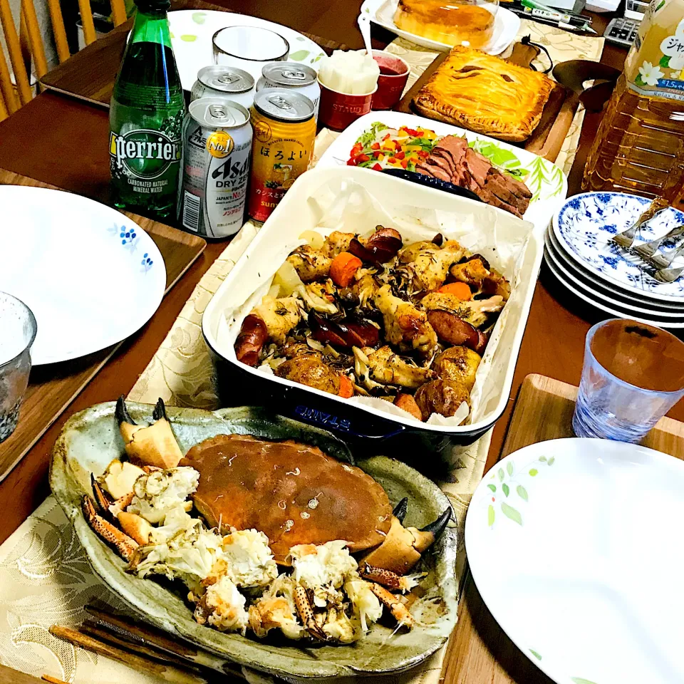 クリスマスチキンは手羽元のぎゅうぎゅう焼き〜ローストビーフサラダ、🍠🌰🍎芋栗林檎のパイ、チーズケーキタルト＆ブラウンクラブ🦀#ごちそうクリスマスグランプリ|ももさん