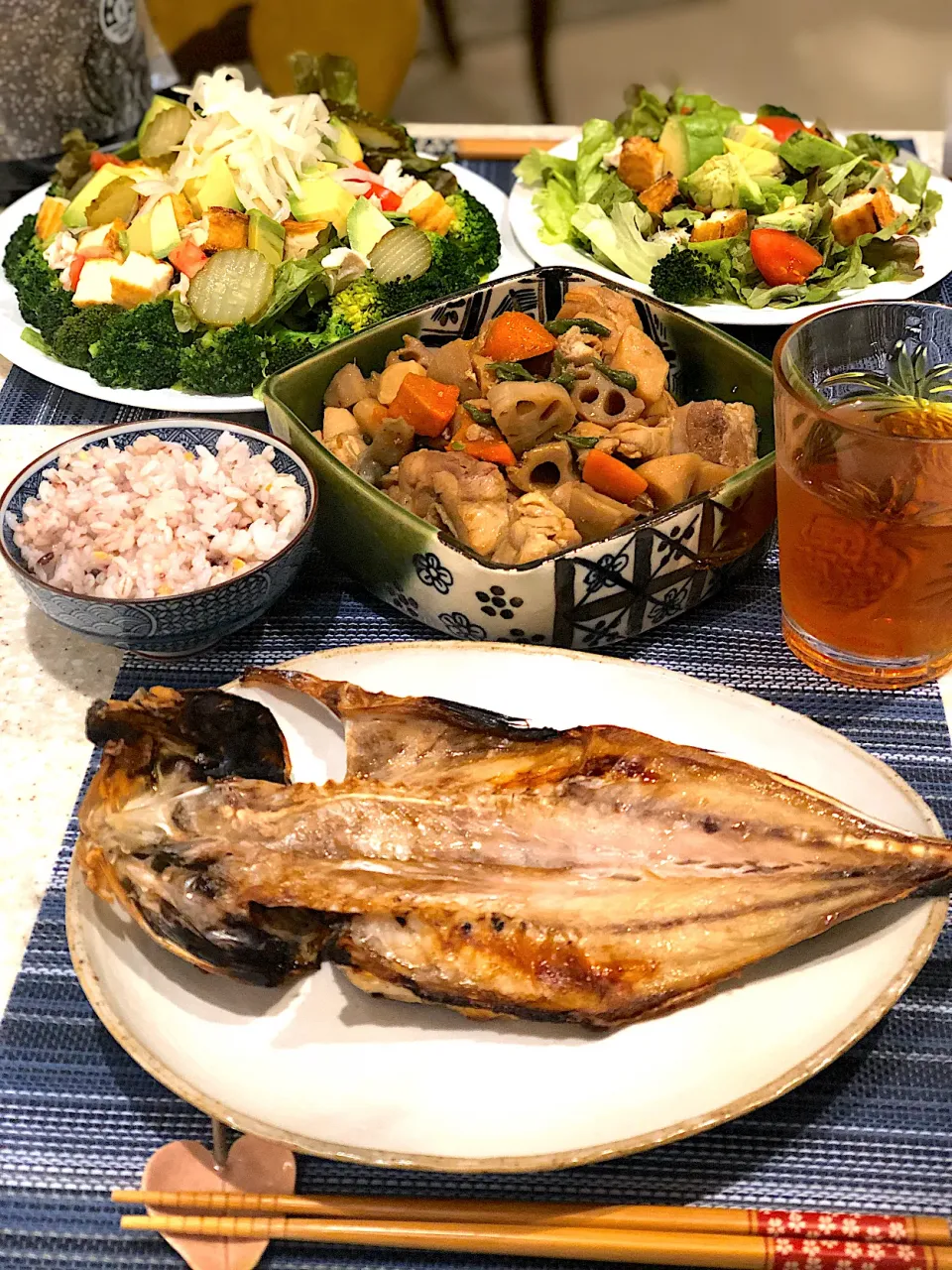 鯵の干物！がめ煮！筋肉モリモリサラダ🥗！|Mayumiさん