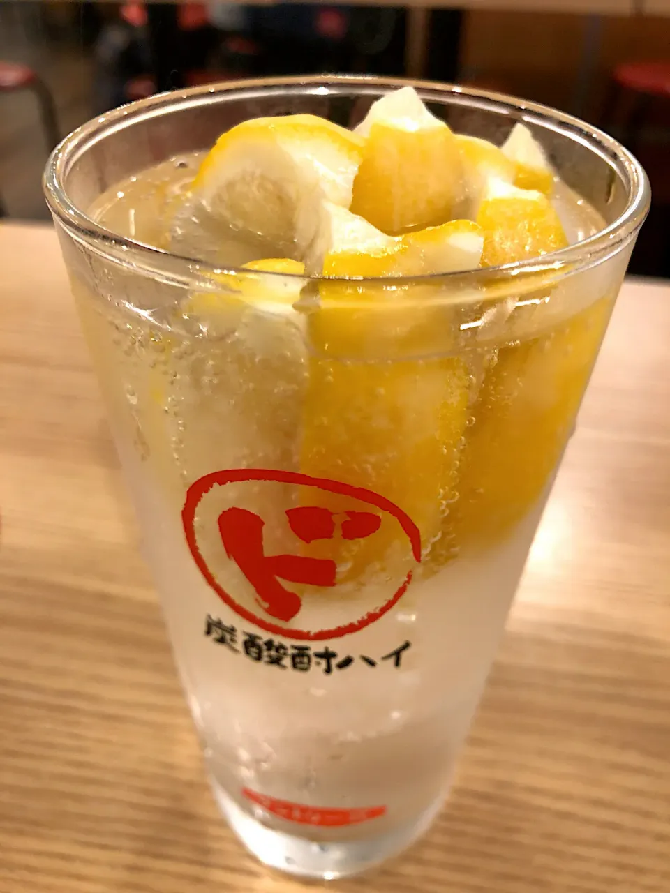 Snapdishの料理写真:まるごとレモンサワー|T. Wonderさん