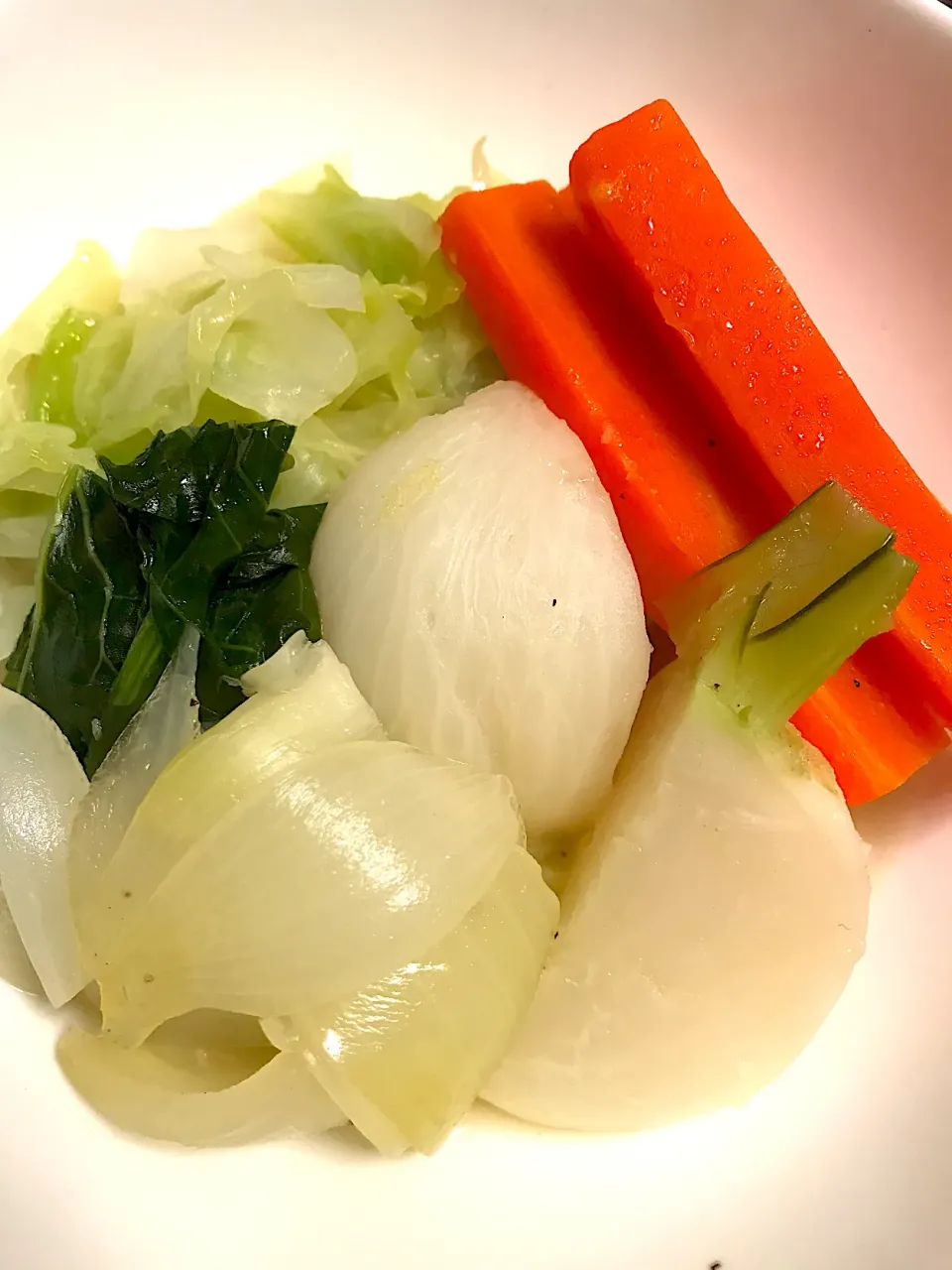 横浜の畑の恵み🥬コンソメ煮|葉っぱのおさらyokomamaさん