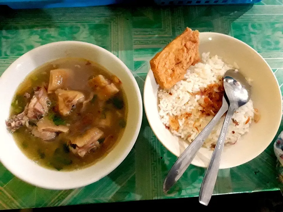 Sop Ayam Klaten|Ahmad Agustebe Arifinさん