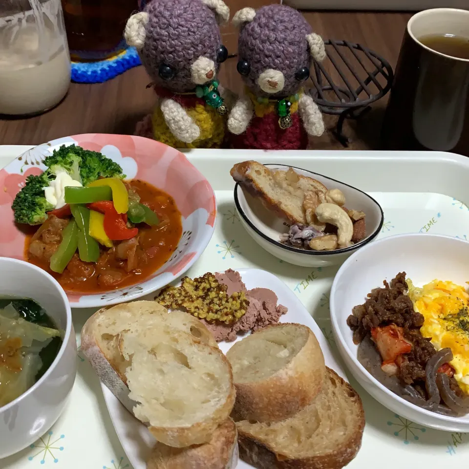 Snapdishの料理写真:大晦日も通常運行のあさごぱん(￣▽￣)|chagashiさん