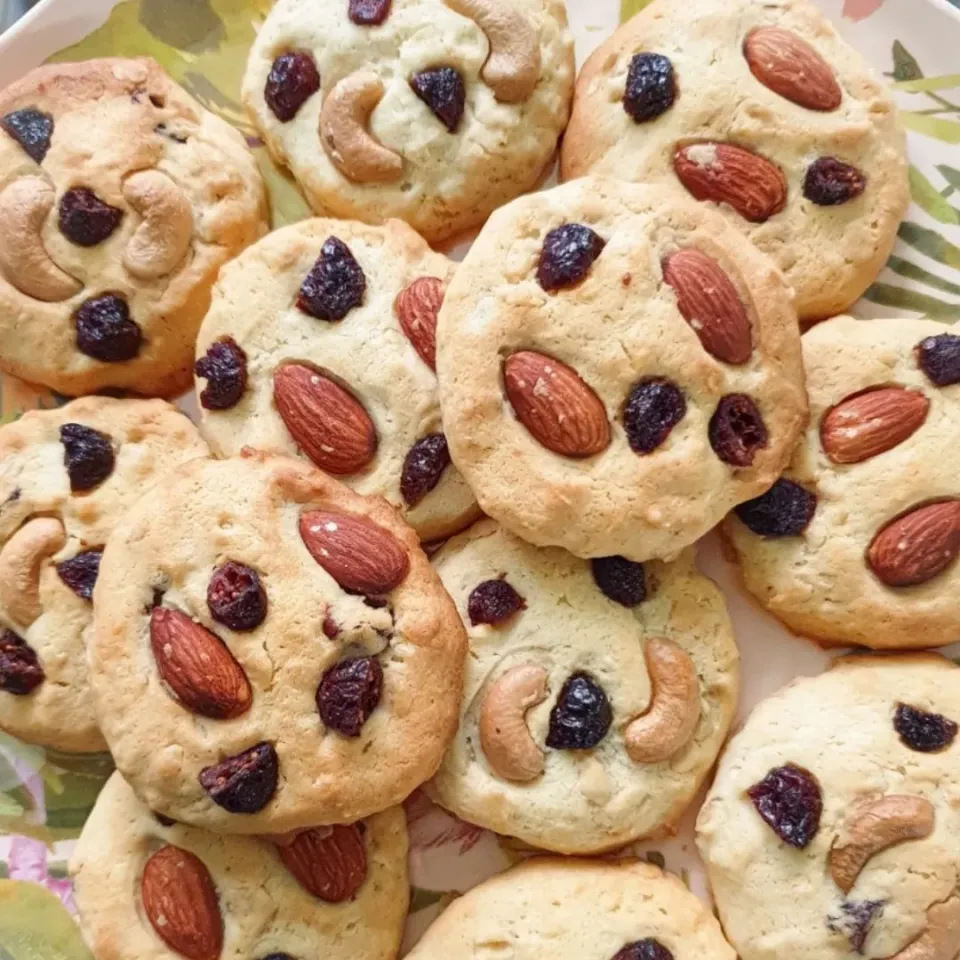 oatmeal cranberry almond cookies|Nuengさん