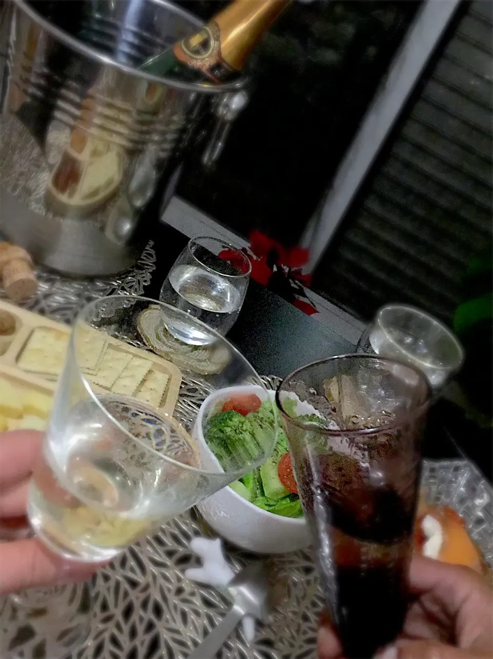 今年最後は泡で乾杯🥂|yukkiさん