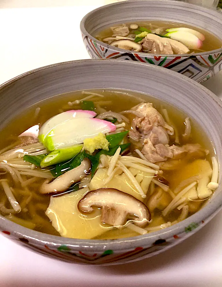 年越しそばは　きのことたけのこ鶏肉のあんかけ蕎麦|machiさん