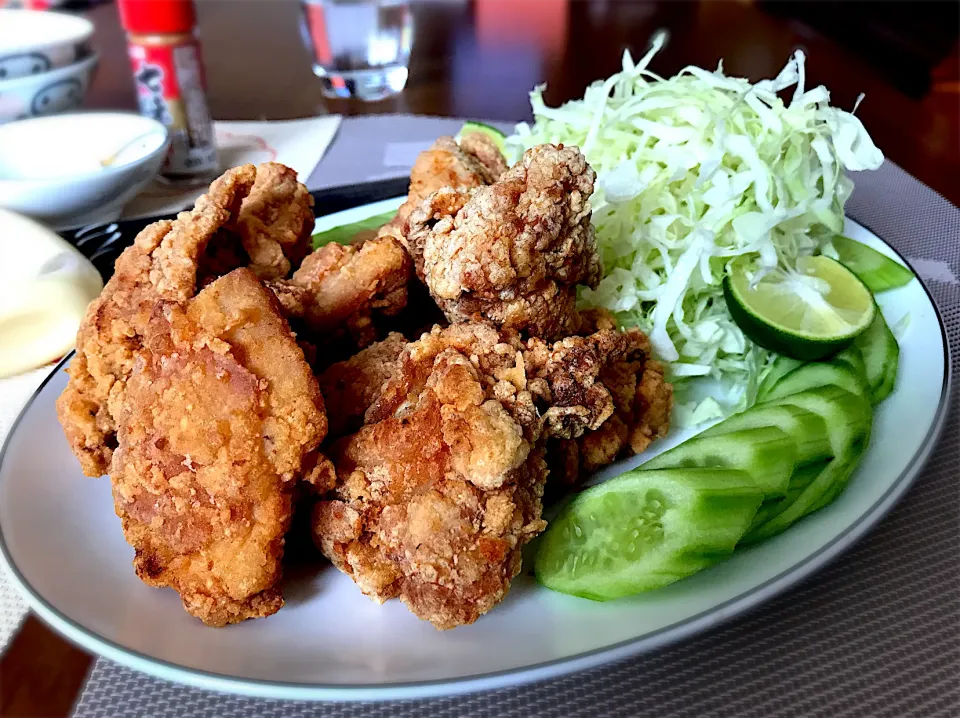 鳥唐揚げ 明けましておめでとう🌅|To Hai Minhさん