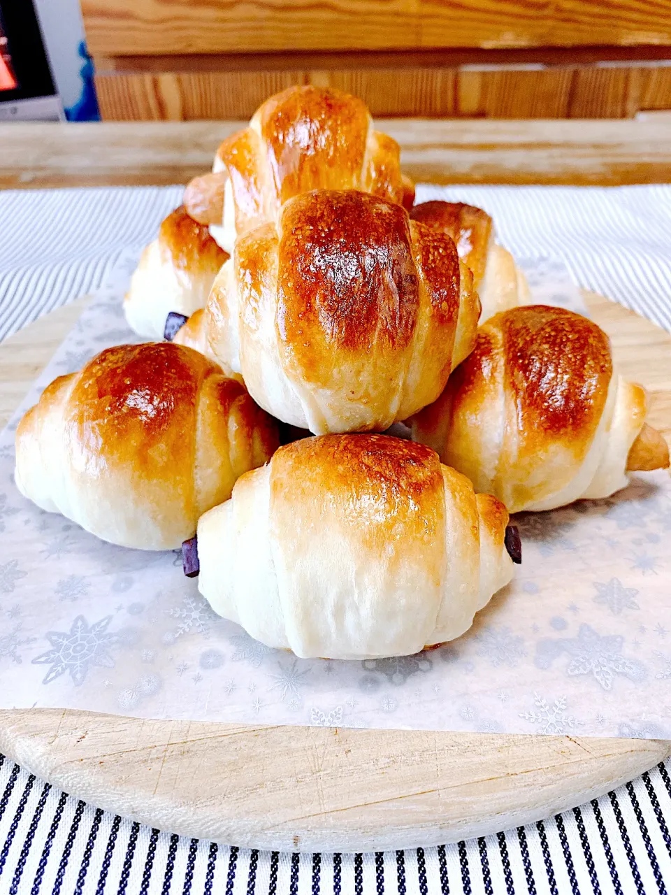 2020年初焼きは〜ウインナーロールとショコラロール🥐|❁︎na--na❁︎Nさん