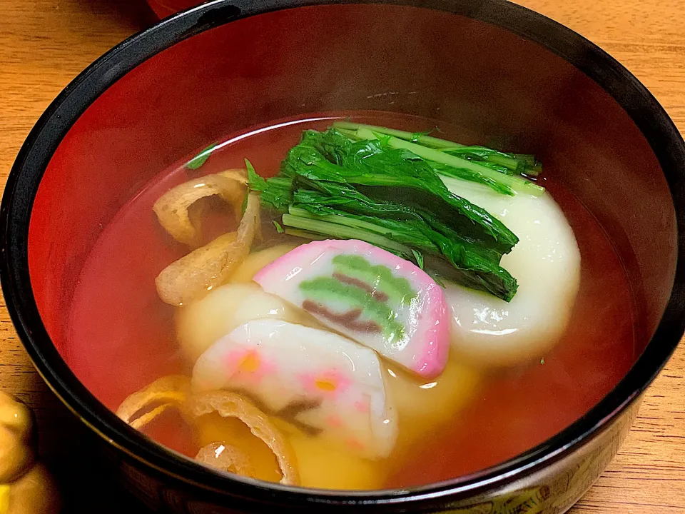 実家でお雑煮。シンプルが美味しい|みっきーさん