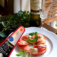 ゴルゴンゾーラドルチェでオープンサンド