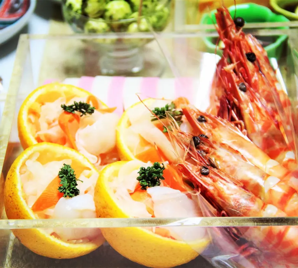 帆立のせ紅白なますやえび🦐　#料理研究家指宿さゆり|【公式】料理研究家　指宿さゆり≫ｽﾀｼﾞｵ（ｽﾀｯﾌ運営）さん